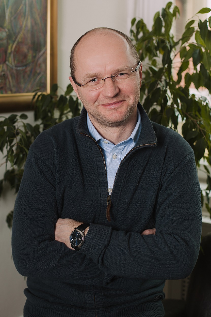 dr. Olasz Balázs